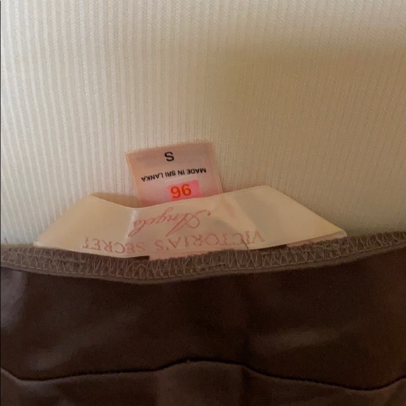 Victoria’s Secret satin slip - Picture 5 of 5